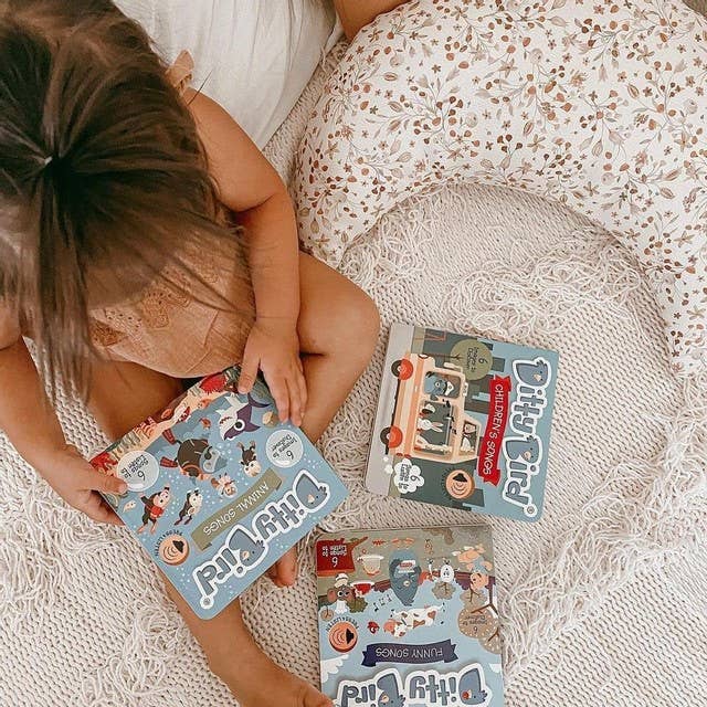 Ditty Bird Book:Animal songs incl.Baby Shark- BESTSELLER